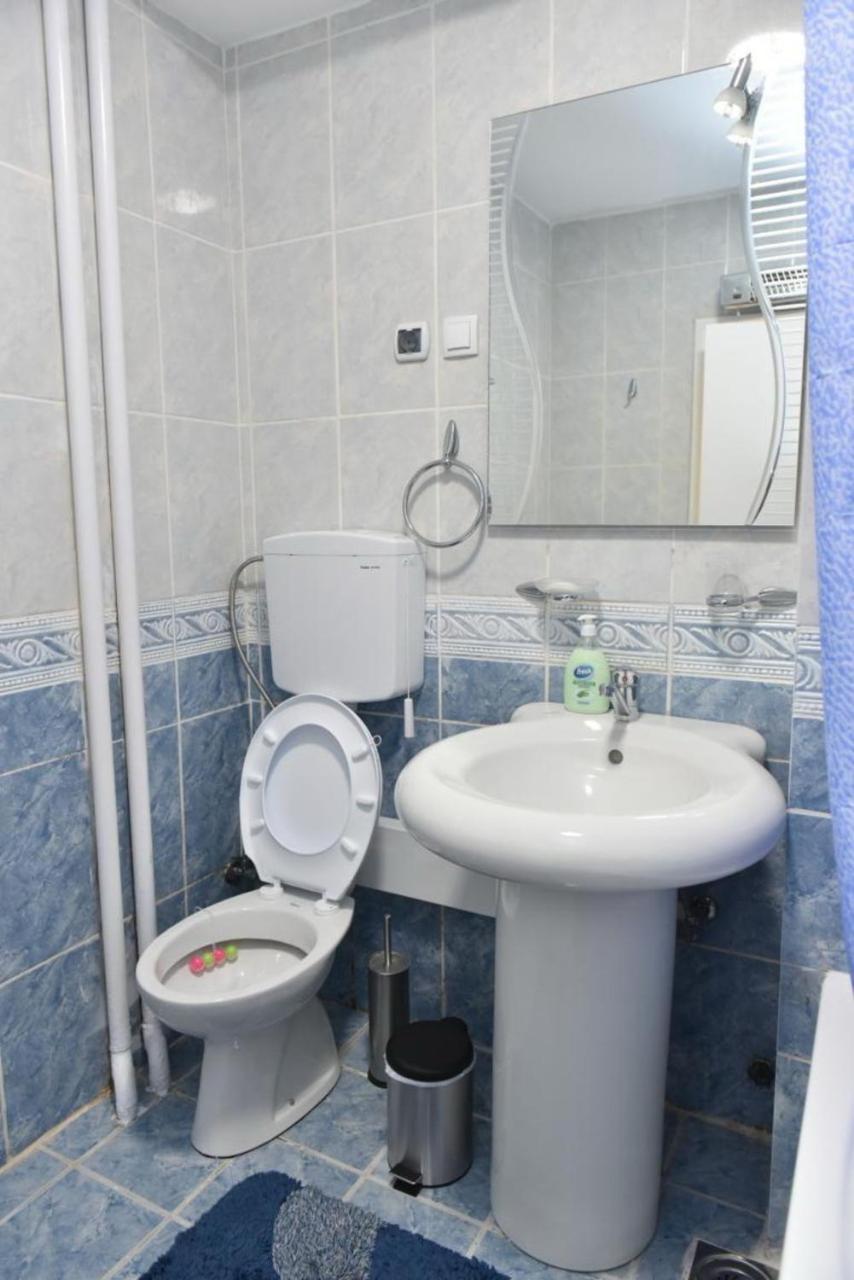 Promenada Apartmani Kruševac エクステリア 写真