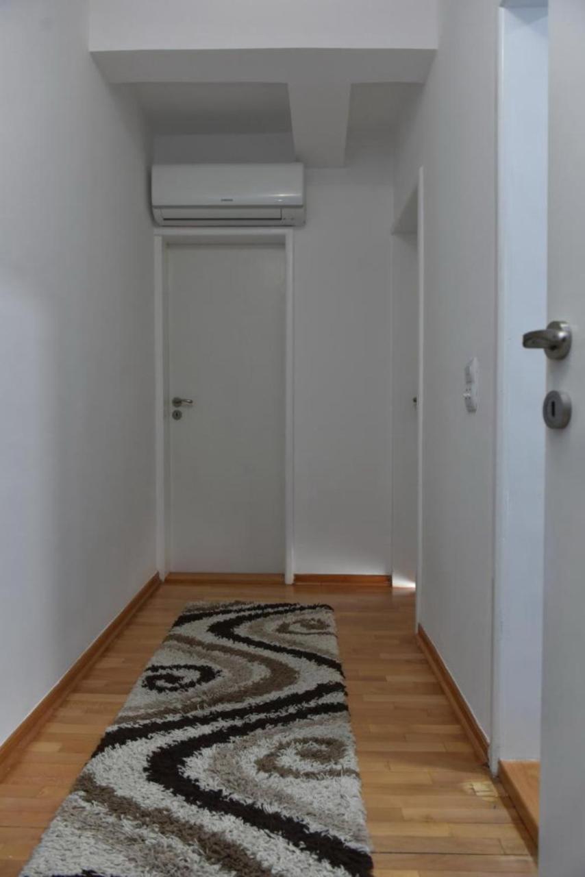 Promenada Apartmani Kruševac エクステリア 写真