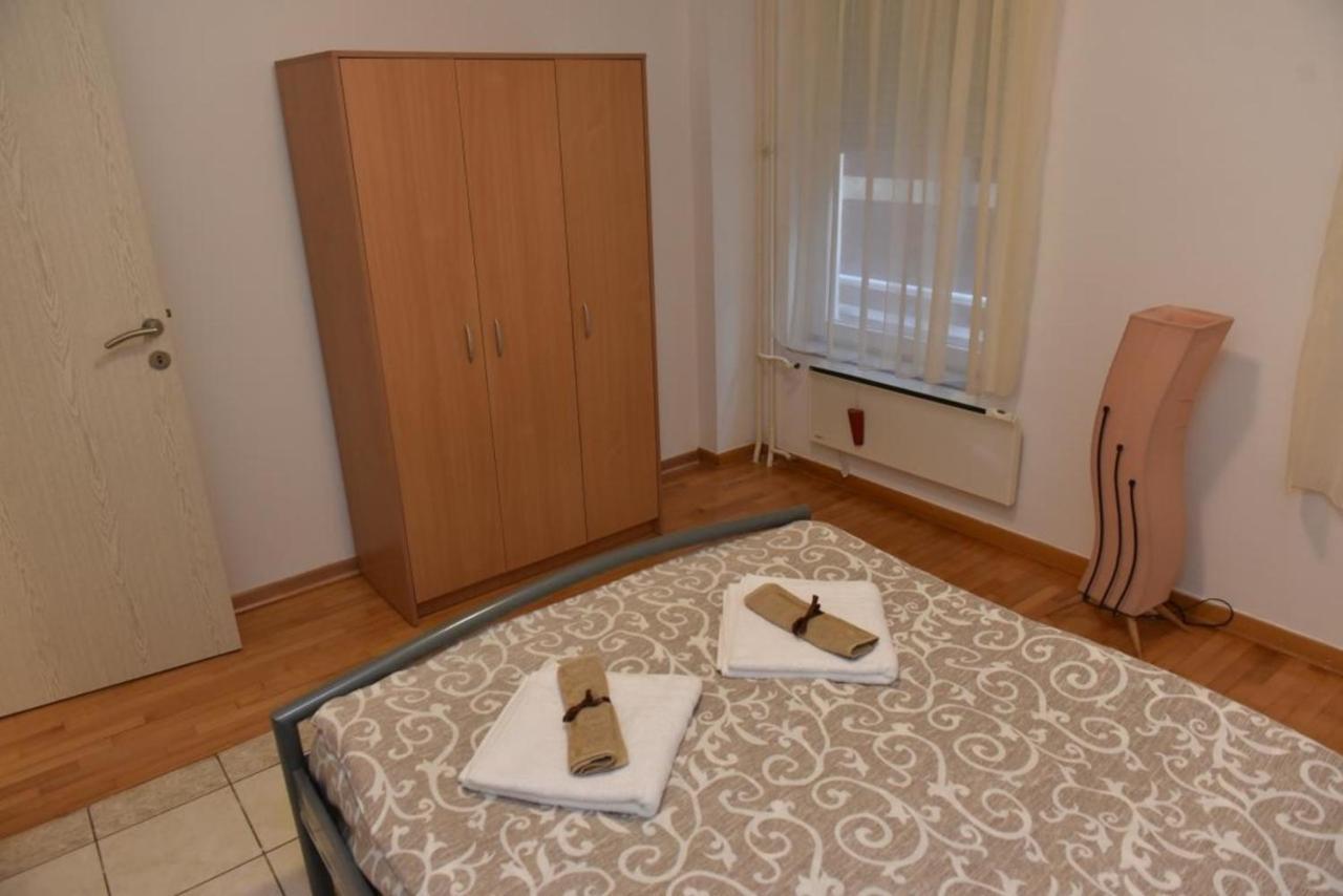 Promenada Apartmani Kruševac エクステリア 写真