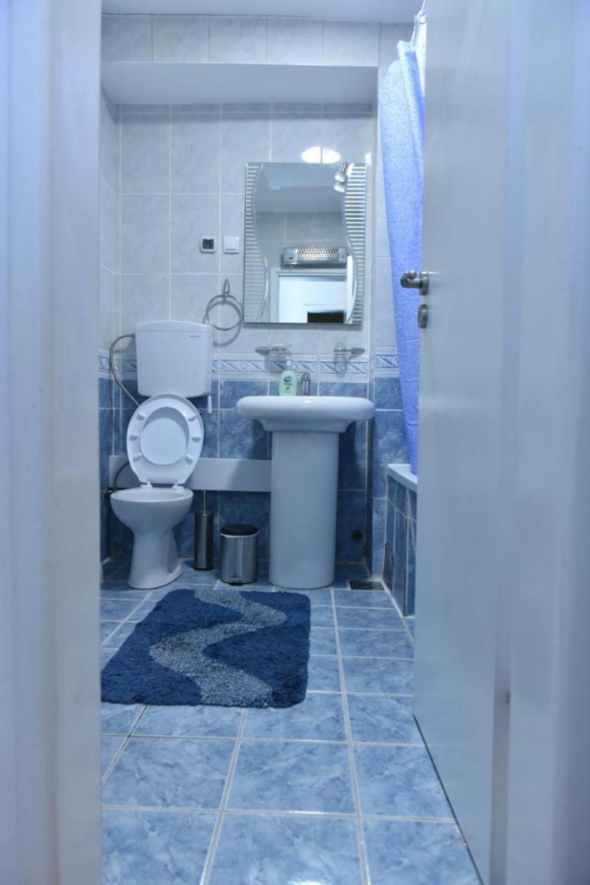 Promenada Apartmani Kruševac エクステリア 写真
