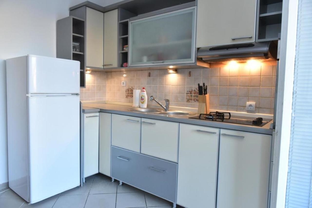 Promenada Apartmani Kruševac エクステリア 写真
